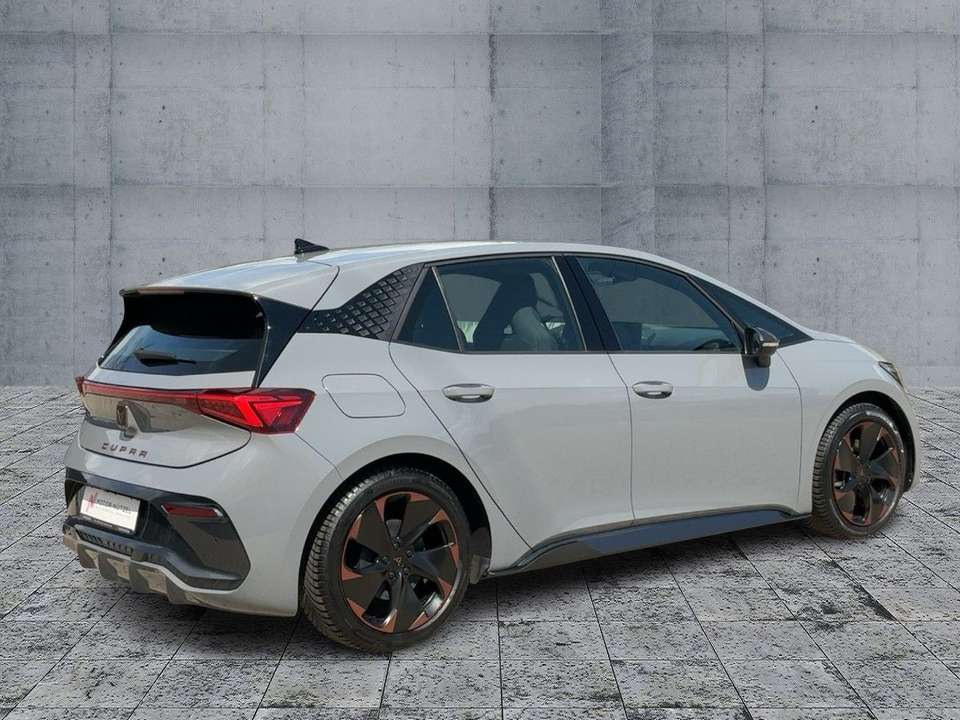 CUPRA Born - Imagem 6