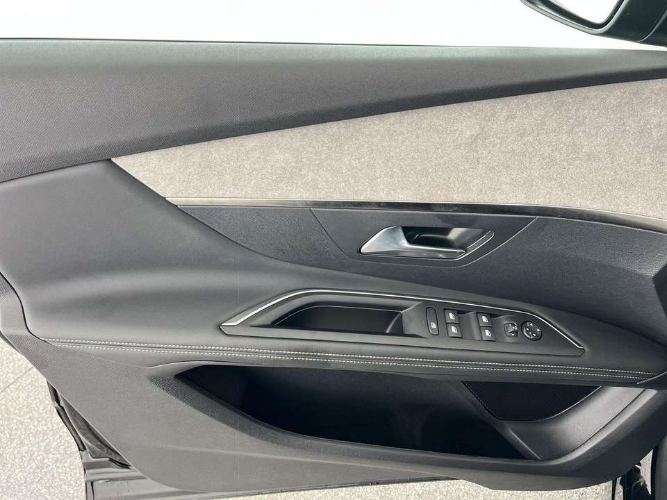 Peugeot 3008 - Imagem 11