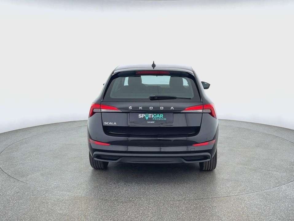 Skoda Scala - Imagem 4