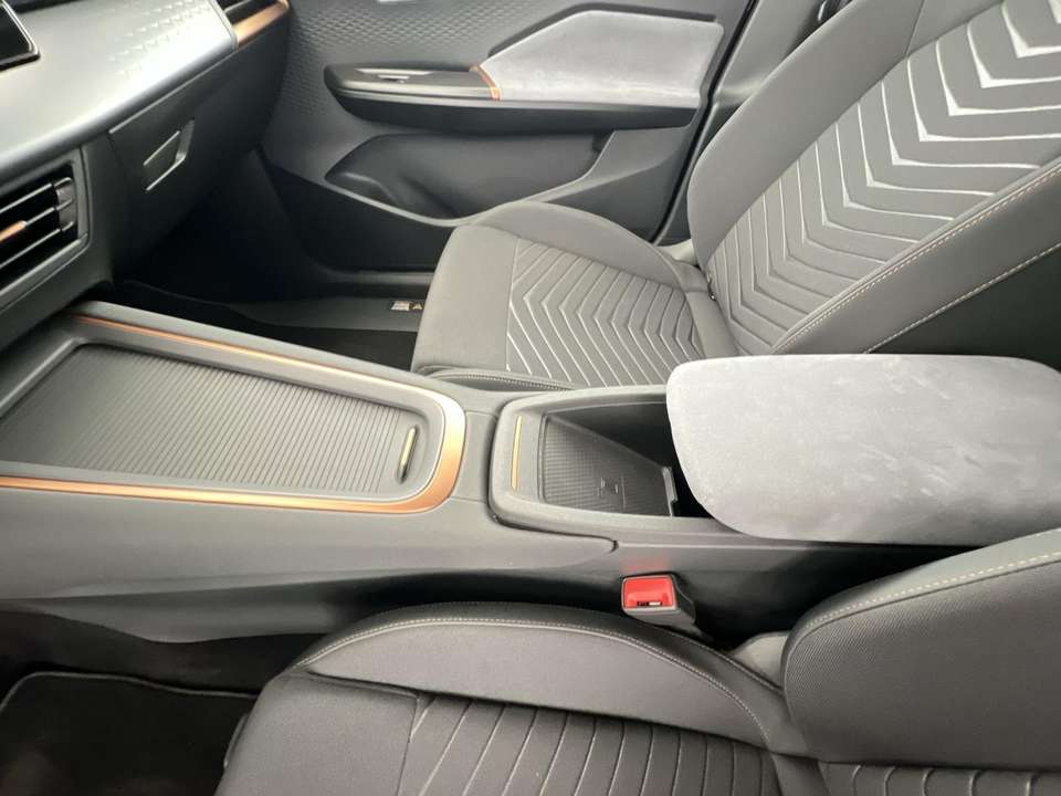 CUPRA Born - Imagem 14