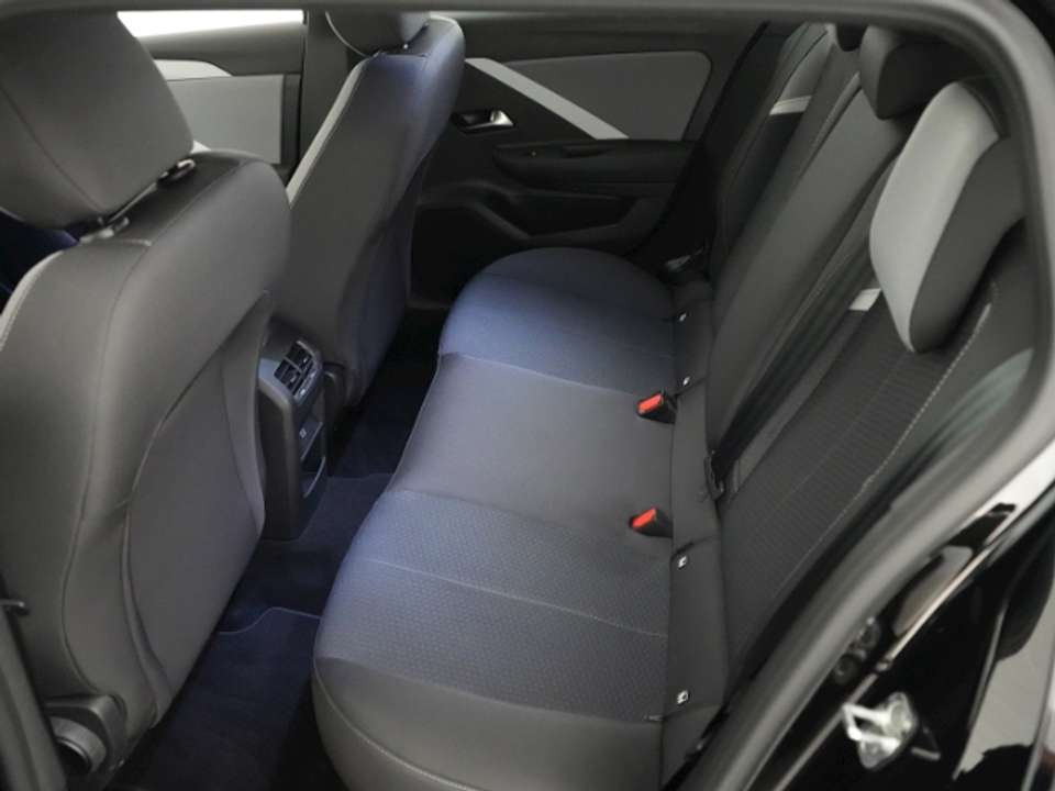 Opel Astra - Imagem 11