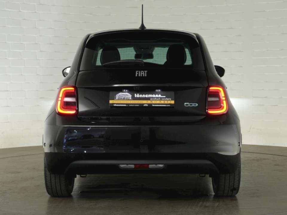 Fiat 500e - Imagem 7