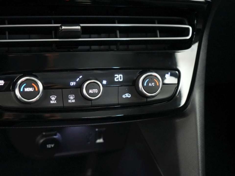 Opel Mokka-E - Imagem 13