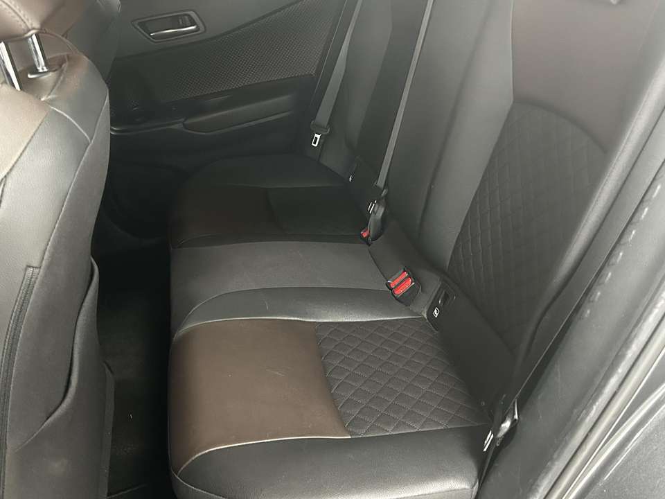 Toyota C-HR - Imagem 8