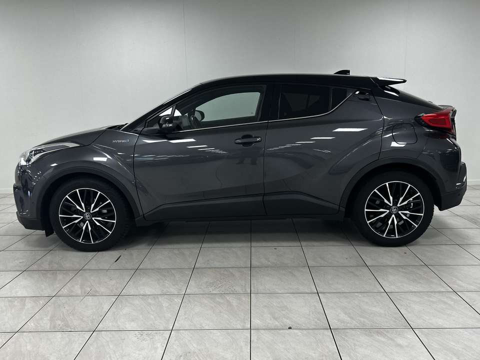 Toyota C-HR - Imagem 16
