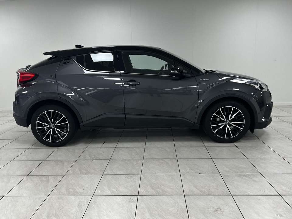 Toyota C-HR - Imagem 17
