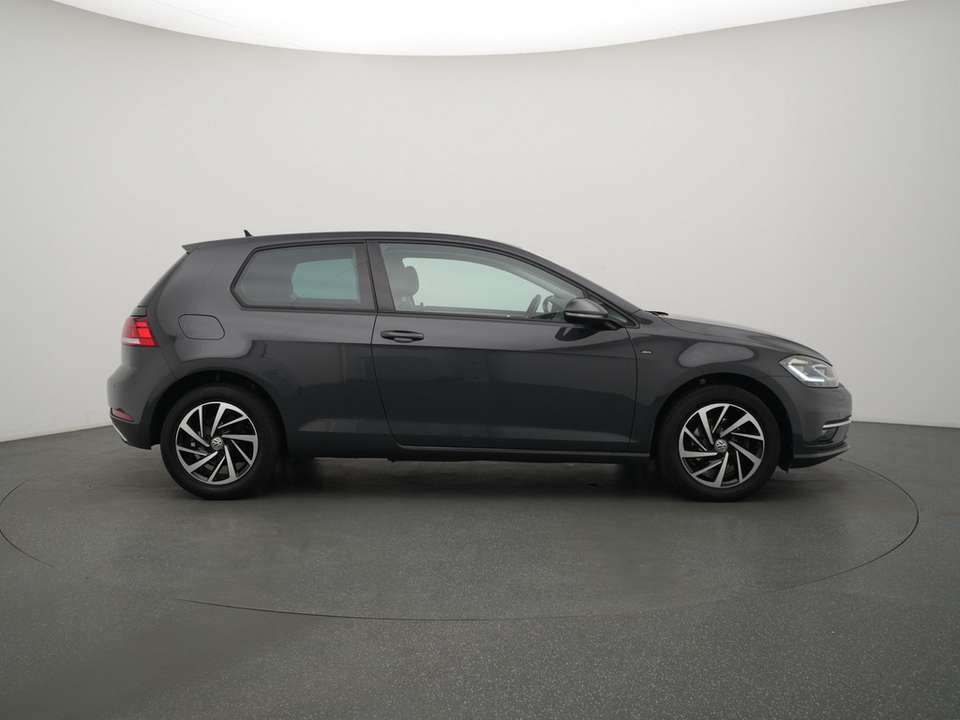 Volkswagen Golf - Imagem 3