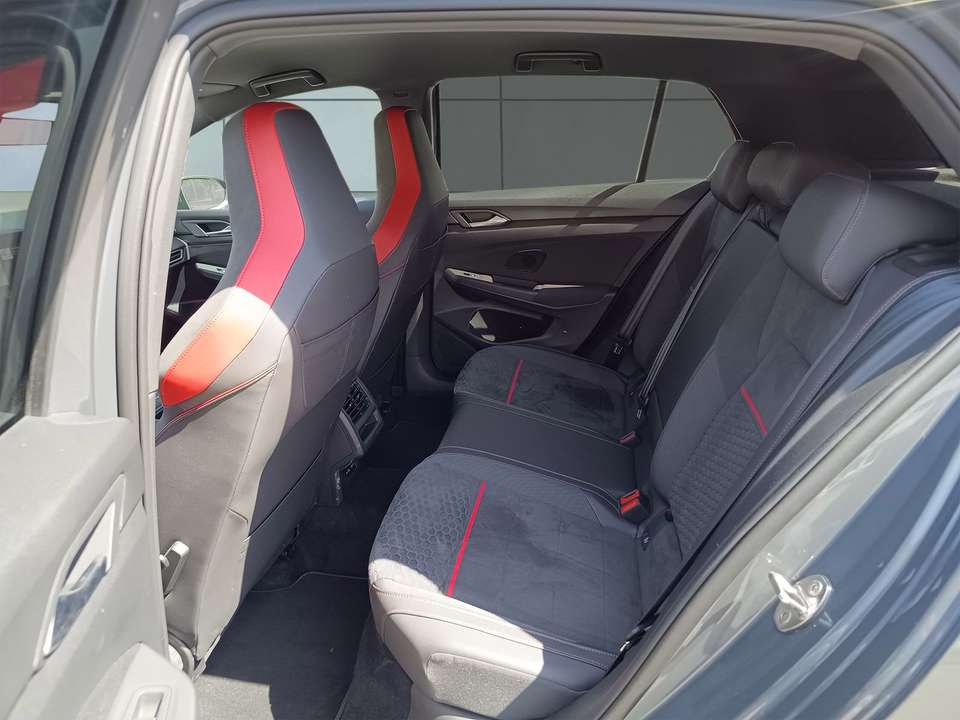 Volkswagen Golf GTI - Imagem 10