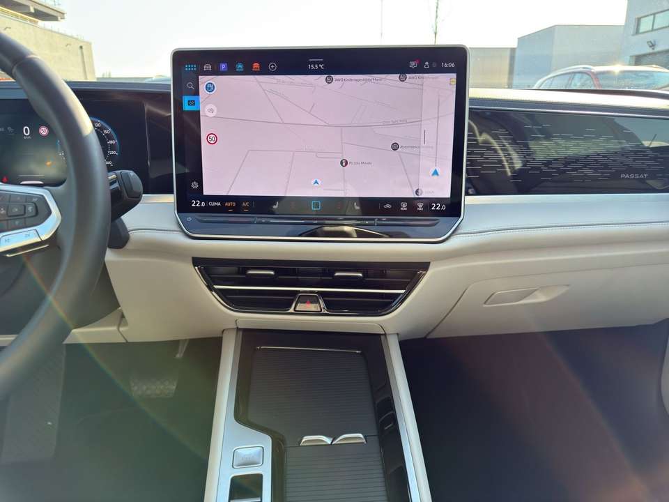 Volkswagen Passat Variant - Imagem 8