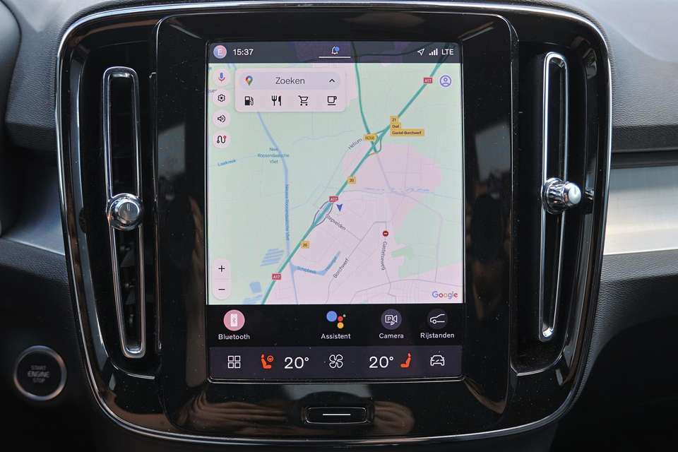 Volvo XC40 - Imagem 7