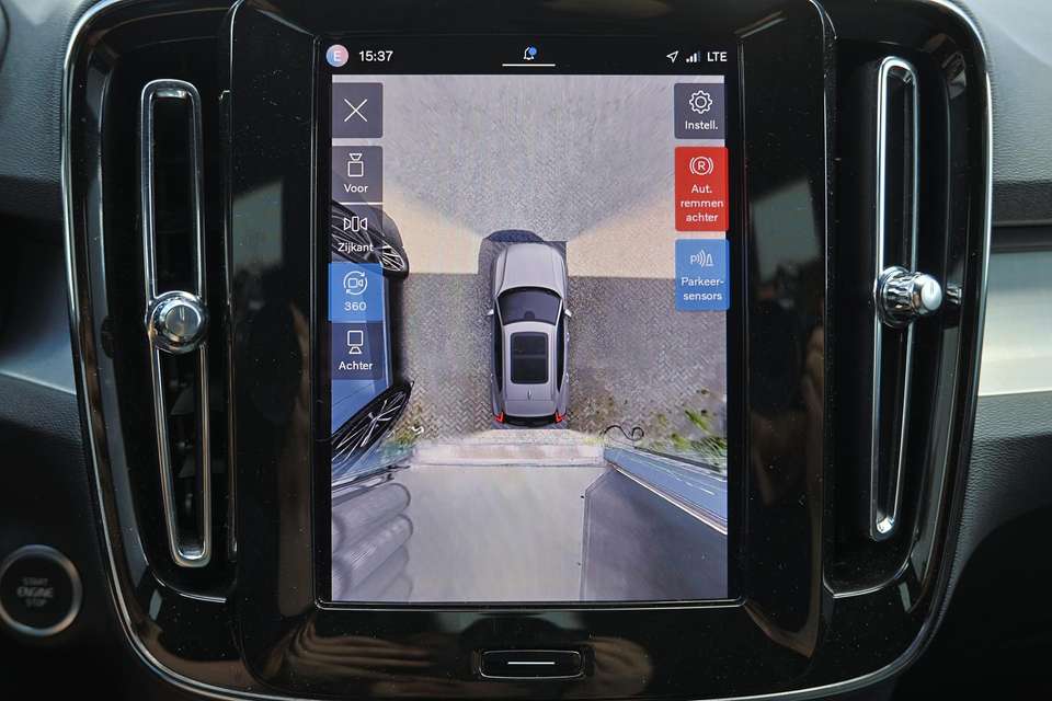 Volvo XC40 - Imagem 8