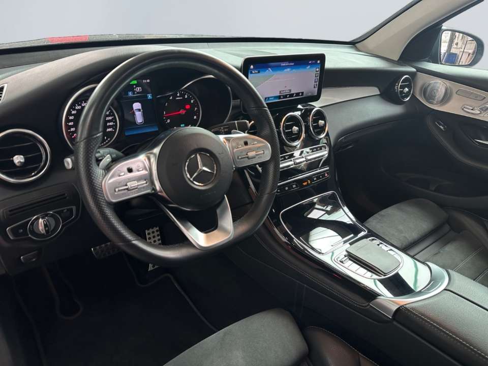 Mercedes-Benz GLC 200 - Imagem 9