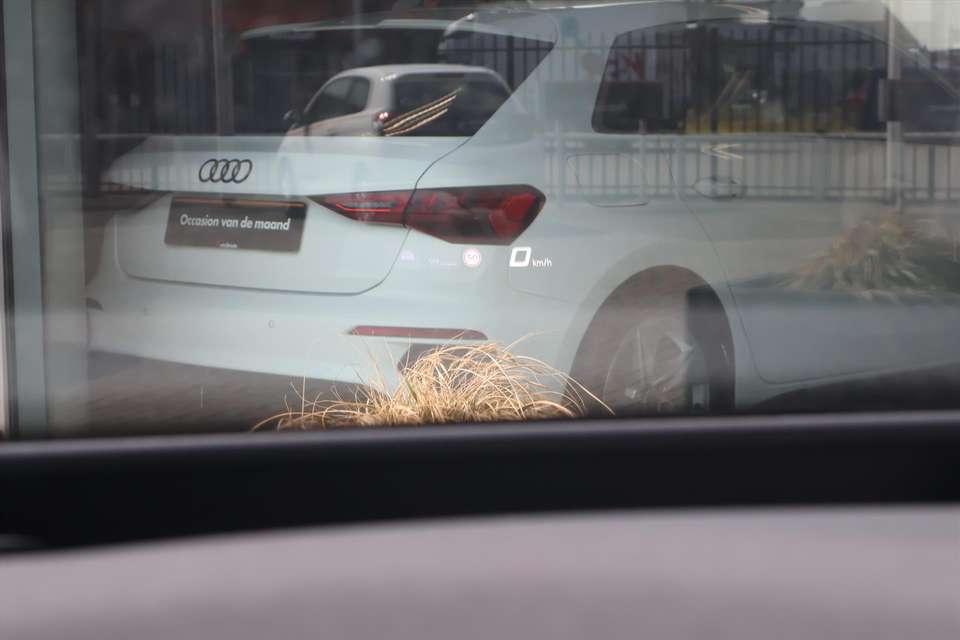 CUPRA Born - Imagem 17