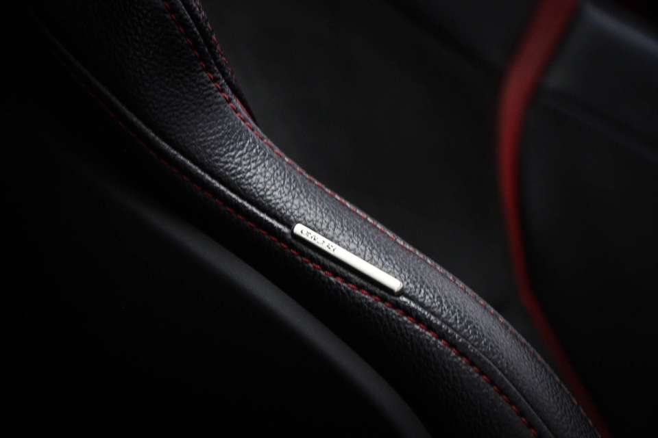 Mercedes-Benz CLA 45 AMG - Imagem 16