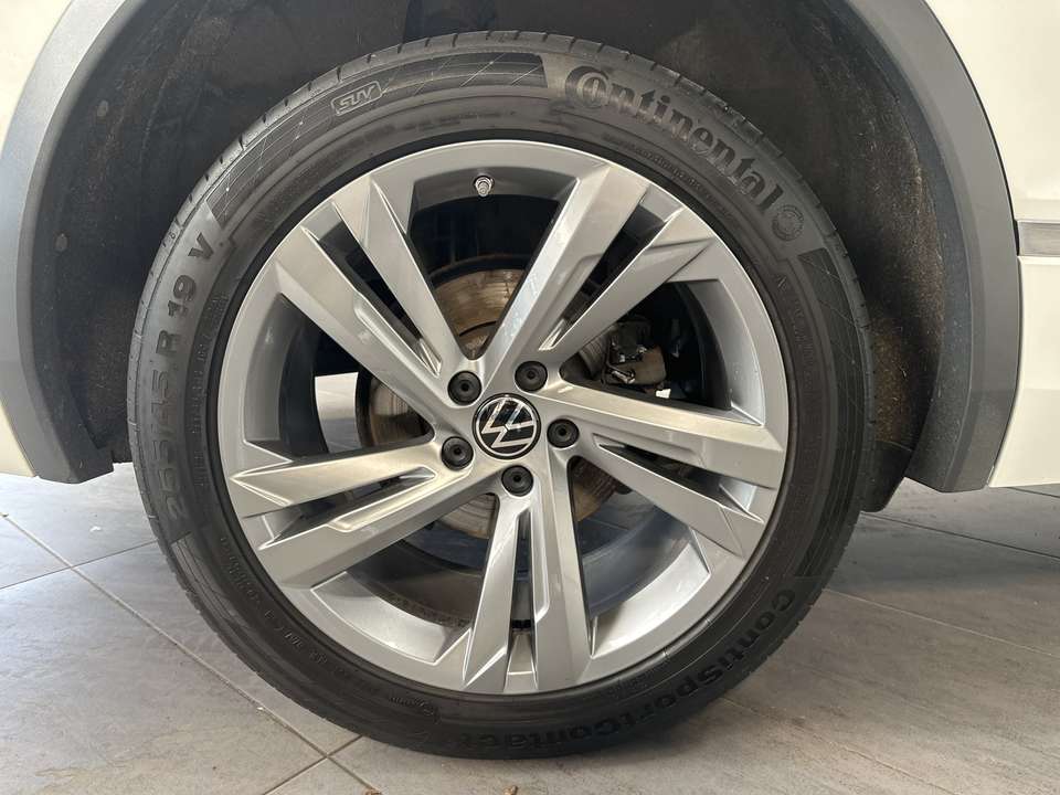 Volkswagen Tiguan Allspace - Imagem 3
