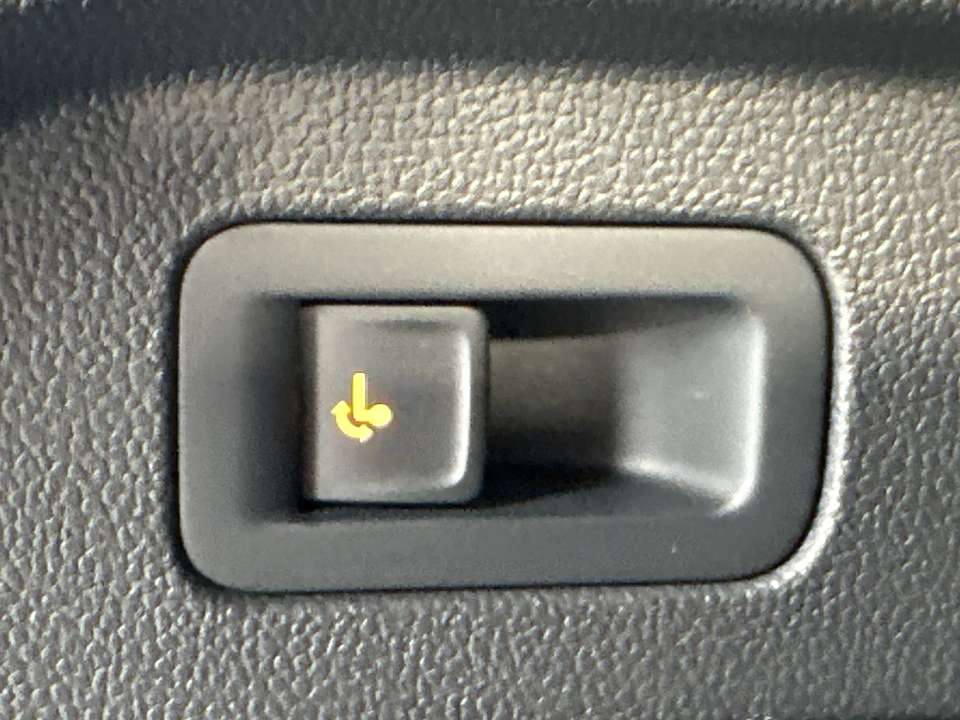 Volkswagen Tiguan Allspace - Imagem 9