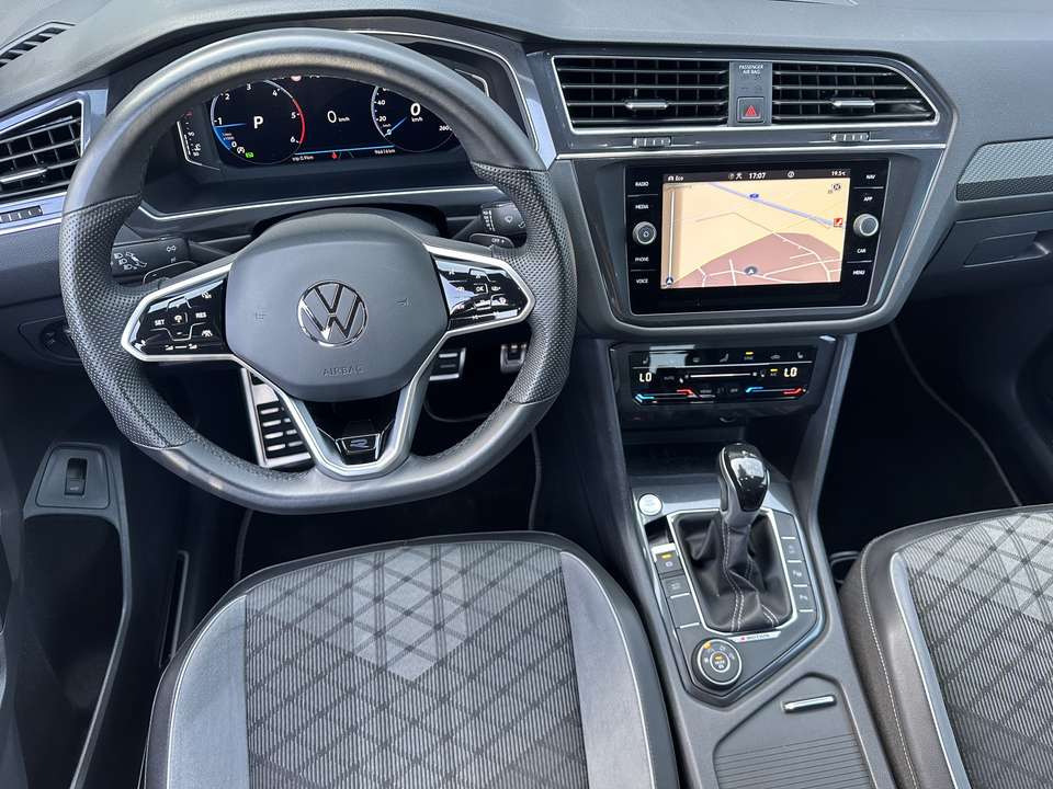 Volkswagen Tiguan Allspace - Imagem 10