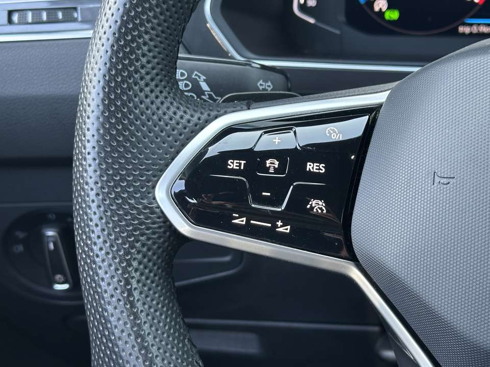 Volkswagen Tiguan Allspace - Imagem 15