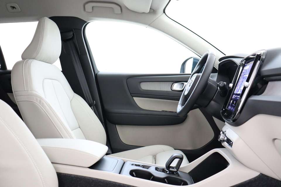 Volvo XC40 - Imagem 8
