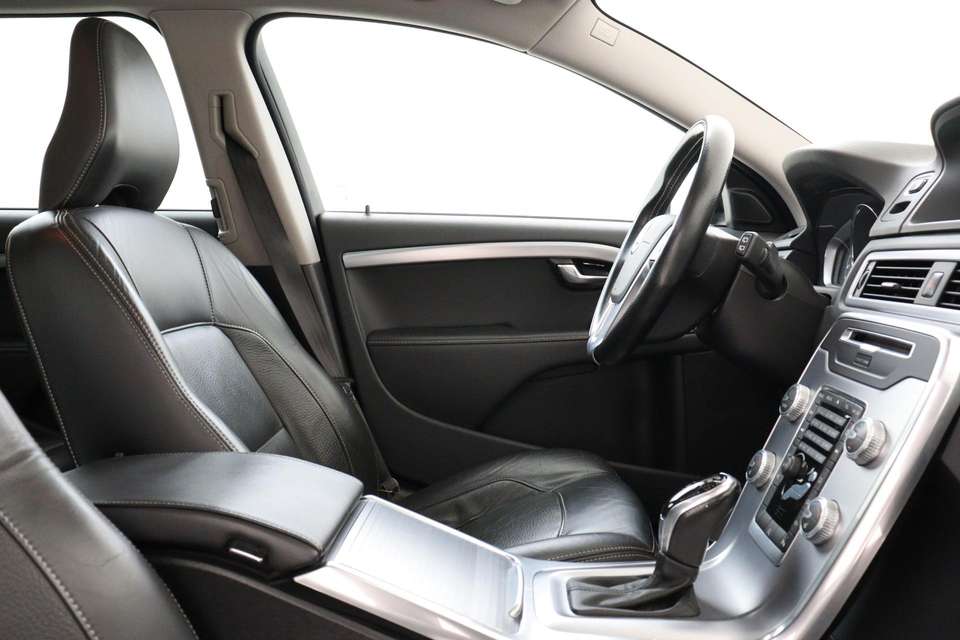 Volvo V70 - Imagem 8