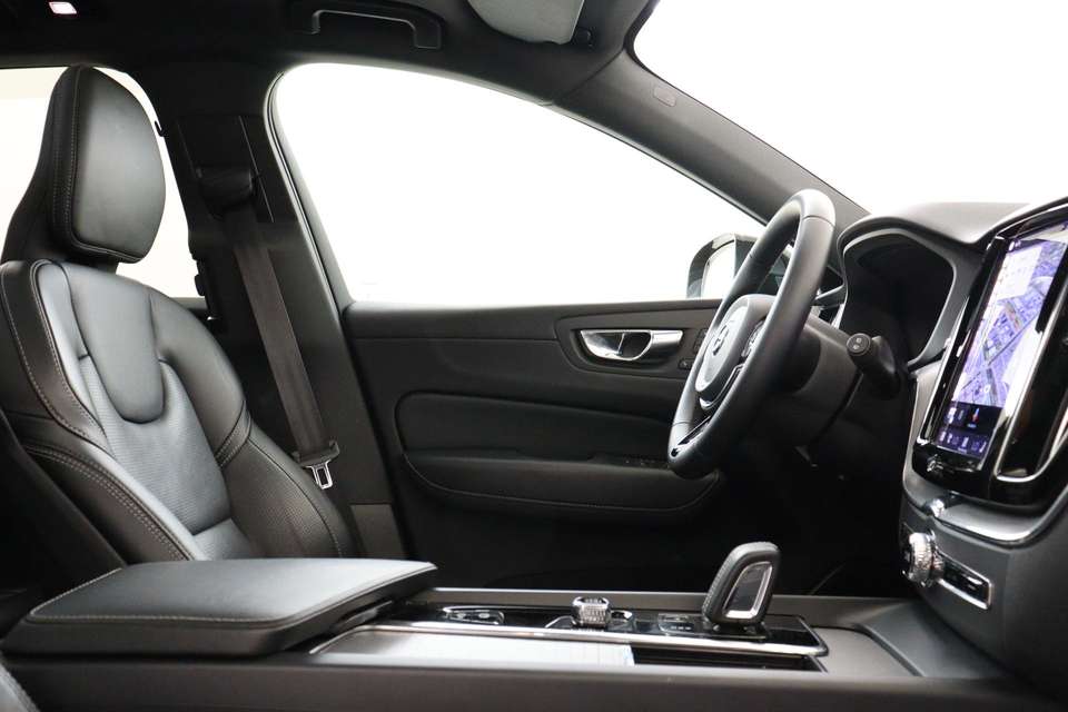 Volvo XC60 - Imagem 8