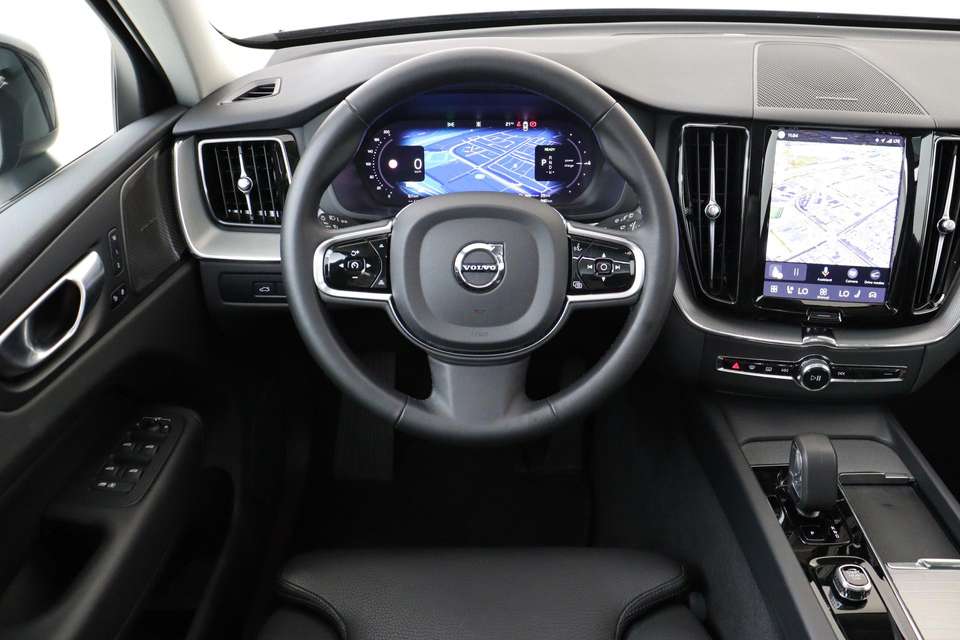 Volvo XC60 - Imagem 2