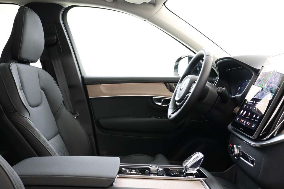 Volvo XC90 - Imagem 8
