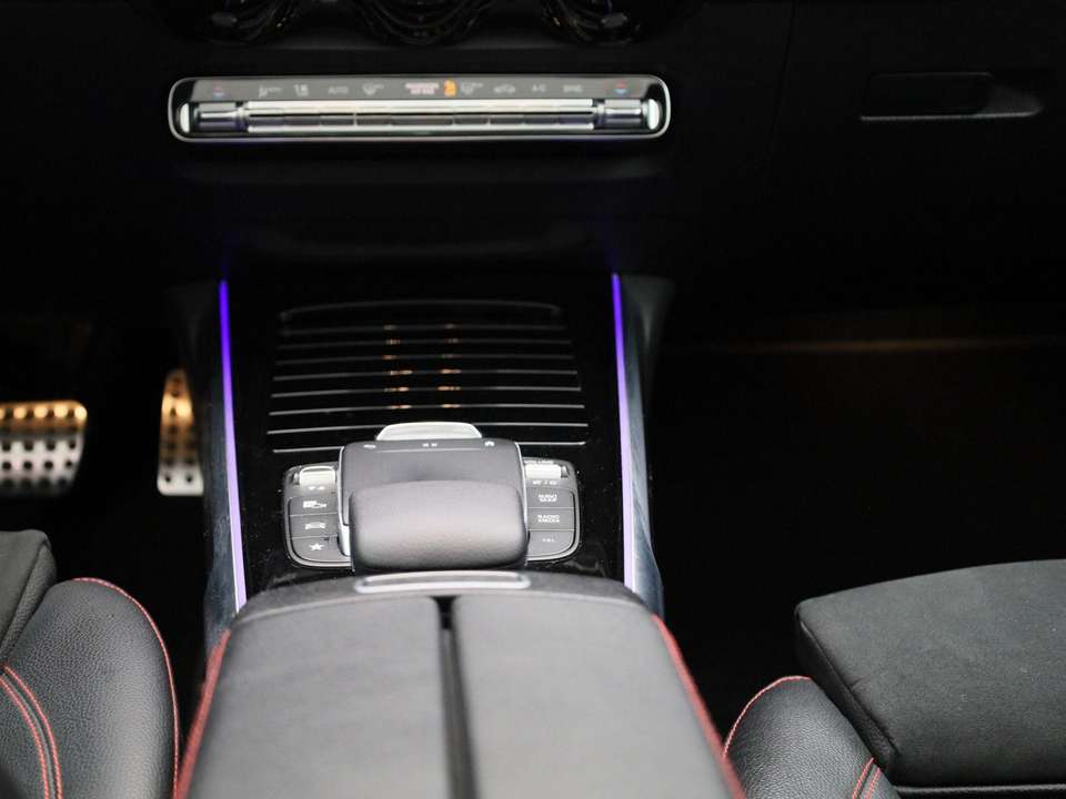 Mercedes-Benz GLB 200 - Imagem 10