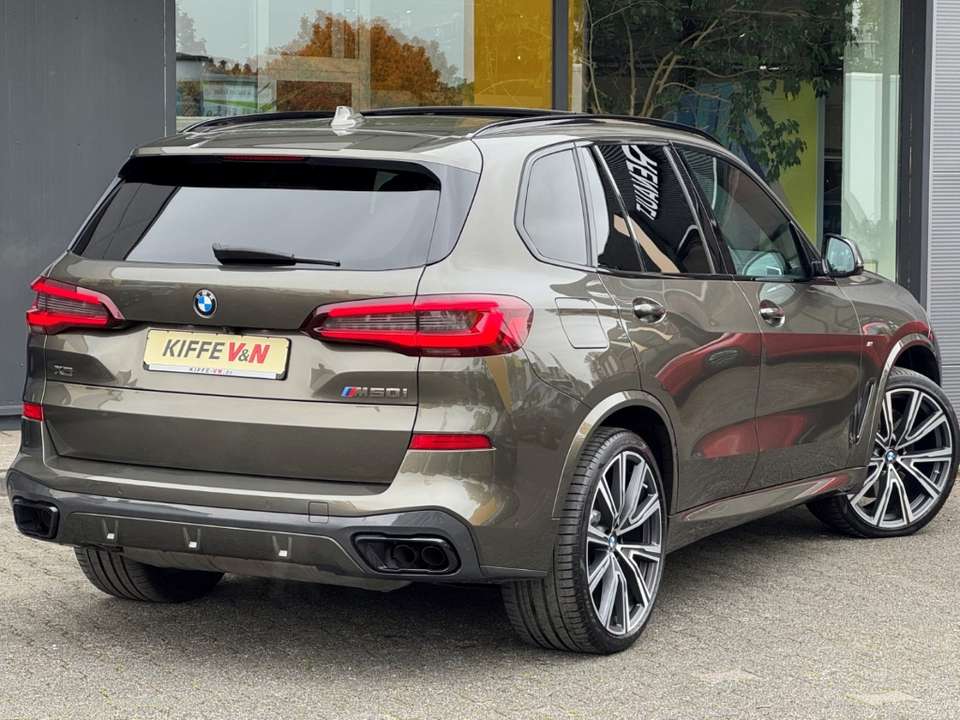 BMW X5 - Imagem 2
