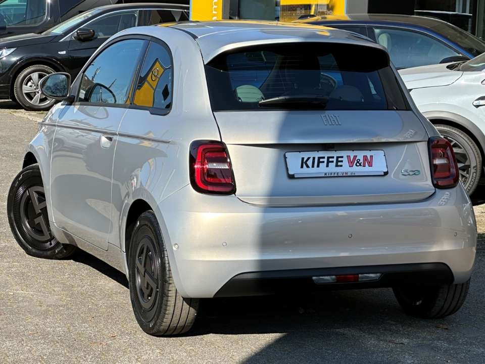 Fiat 500e - Imagem 4