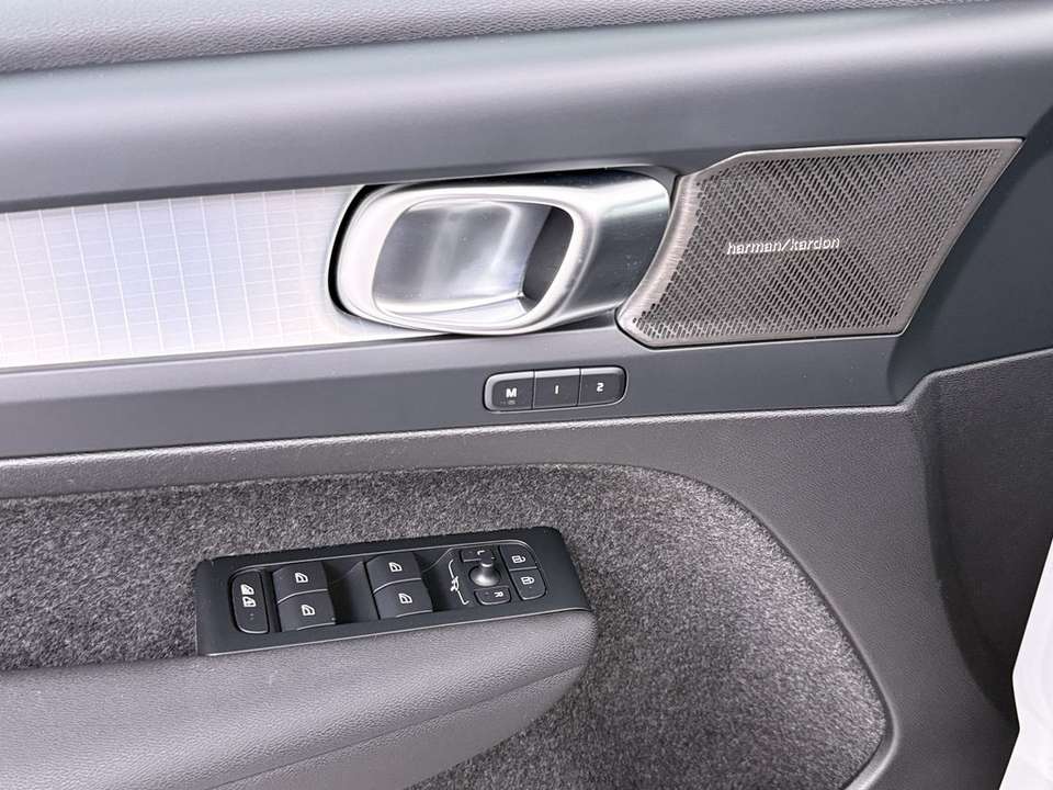 Volvo XC40 - Imagem 13