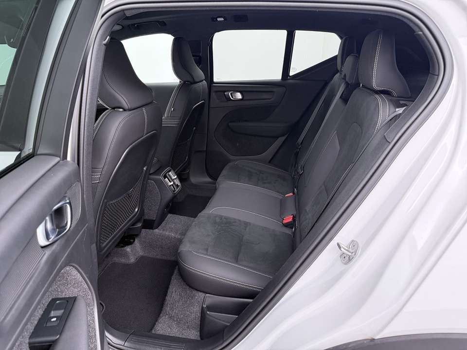 Volvo XC40 - Imagem 14