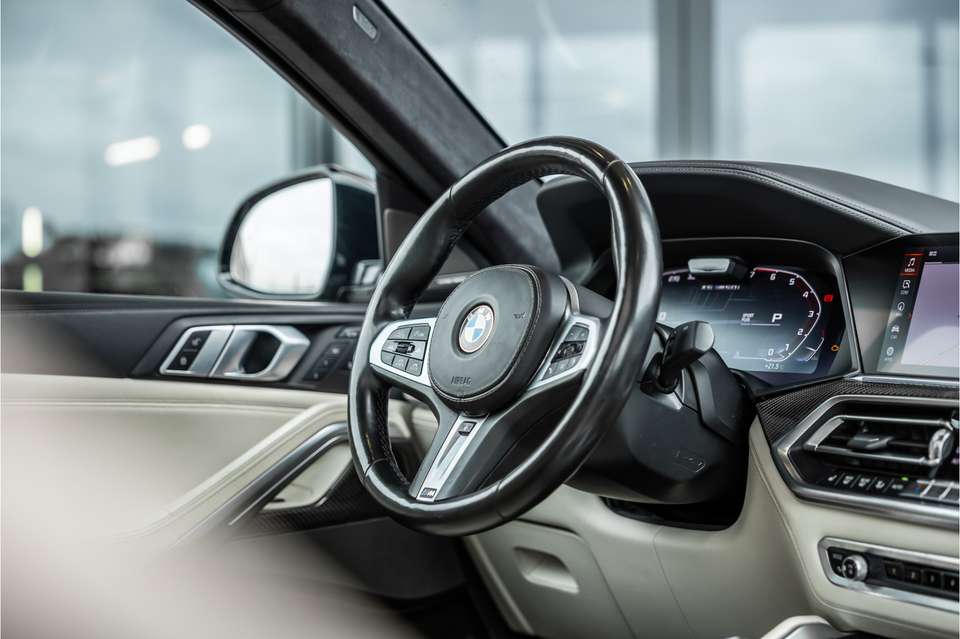 BMW X6 - Imagem 10