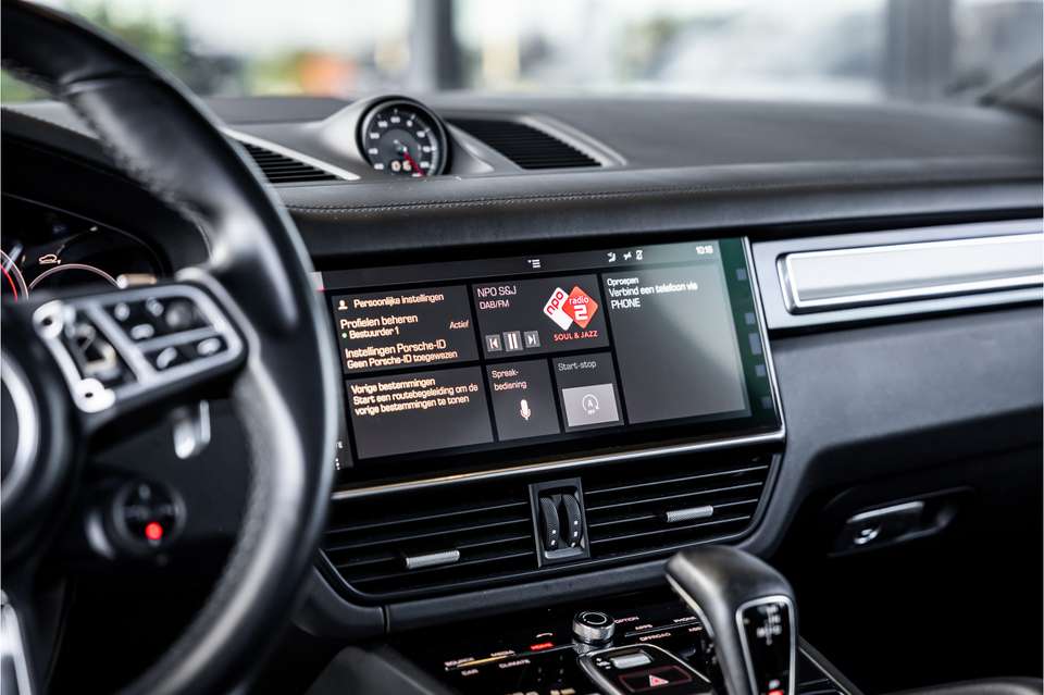 Porsche Cayenne - Imagem 13