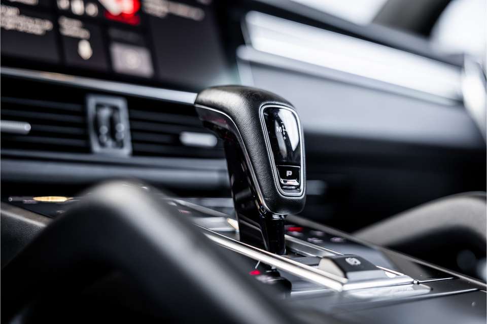 Porsche Cayenne - Imagem 15