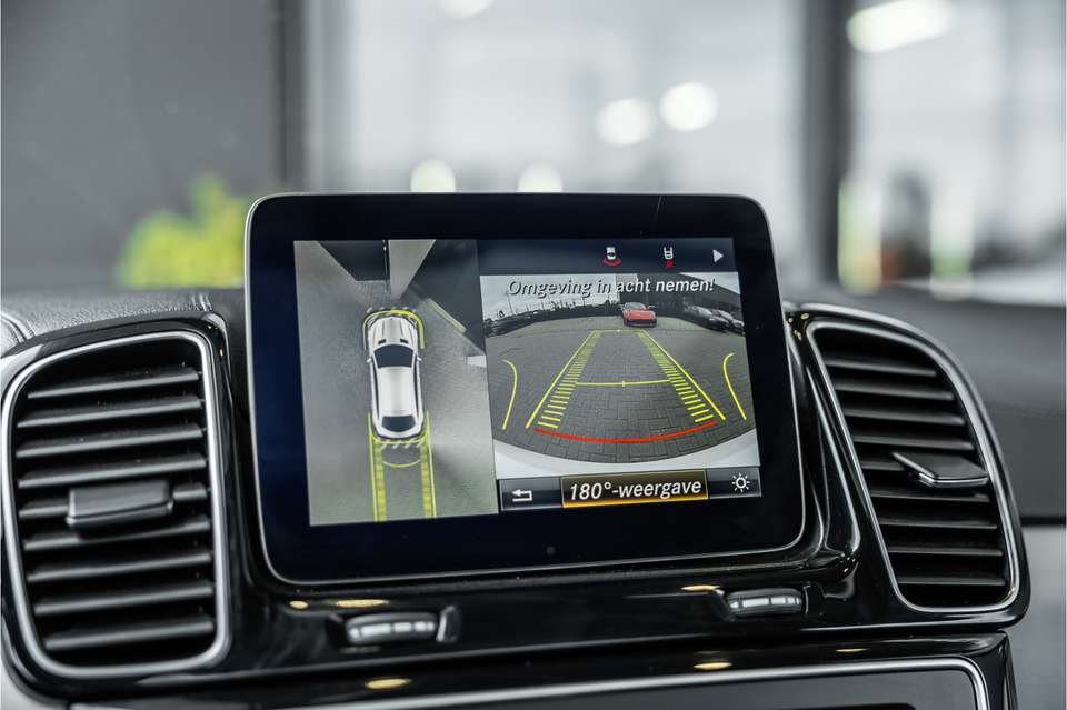 Mercedes-Benz GLE 350 - Imagem 17