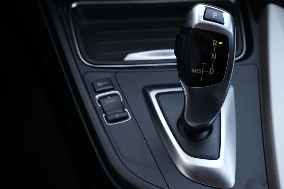 BMW 320 - Imagem 12