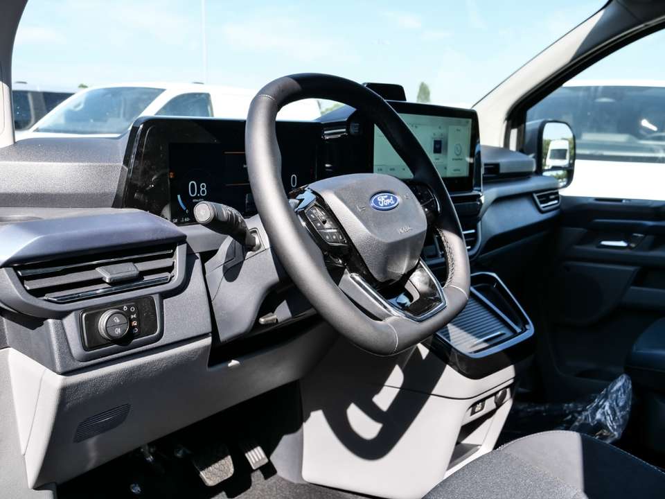 Ford Tourneo Custom - Imagem 5
