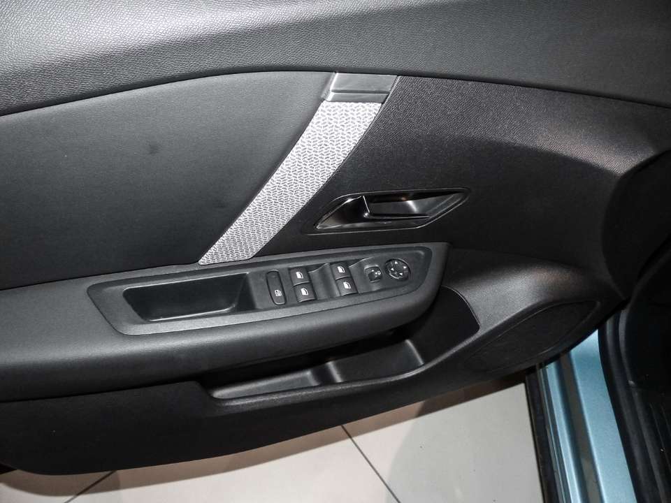 Citroen C4 - Imagem 13