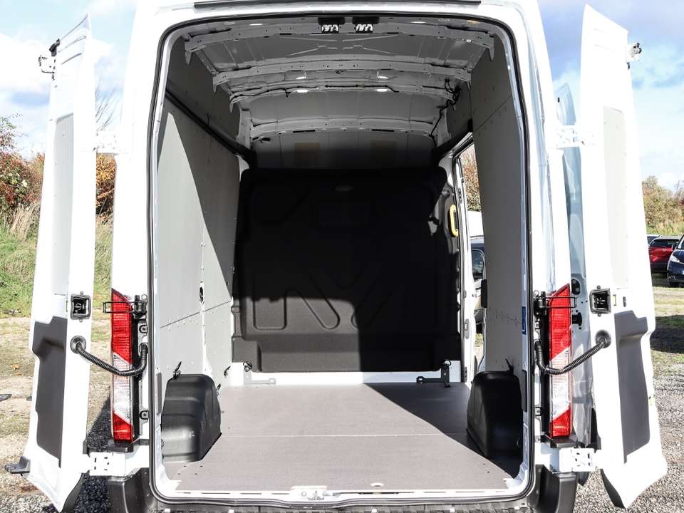Ford Transit - Imagem 15