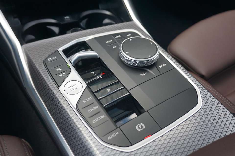 BMW 320 - Imagem 15