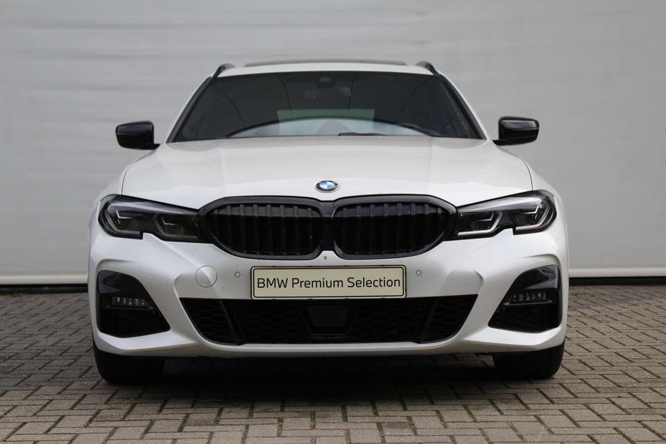 BMW 320 - Imagem 4