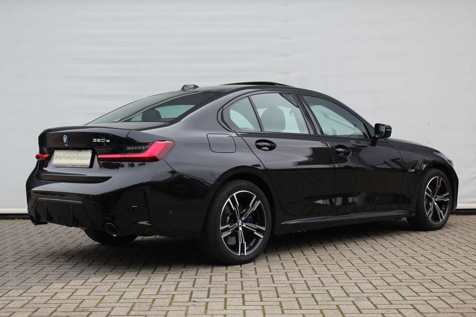 BMW 320 - Imagem 2
