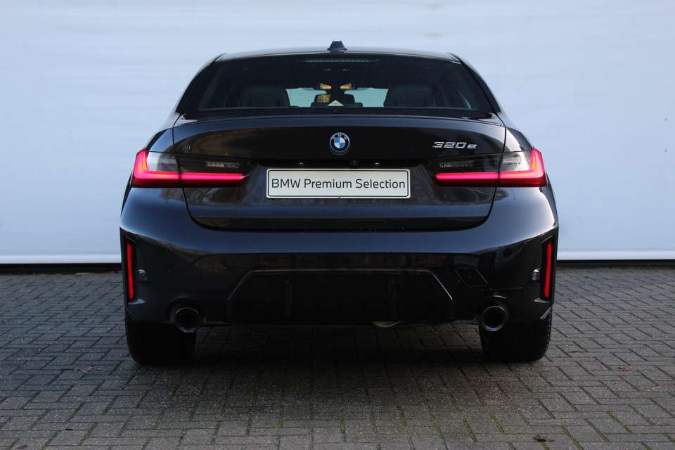 BMW 320 - Imagem 6