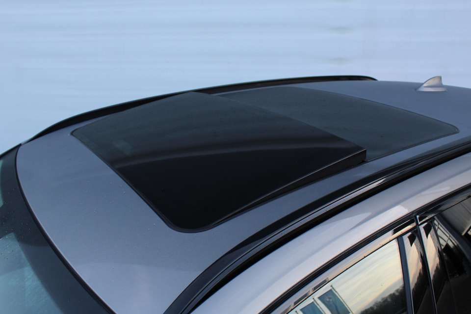 BMW 330 - Imagem 12