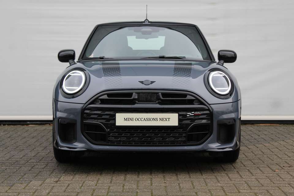 MINI Cooper C Cabrio - Imagem 2