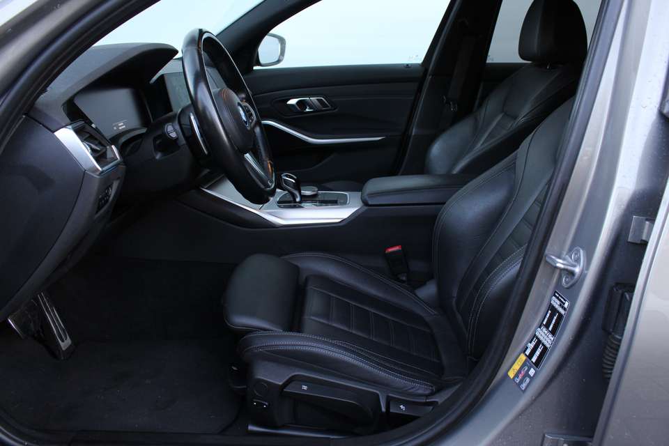 BMW 330 - Imagem 13