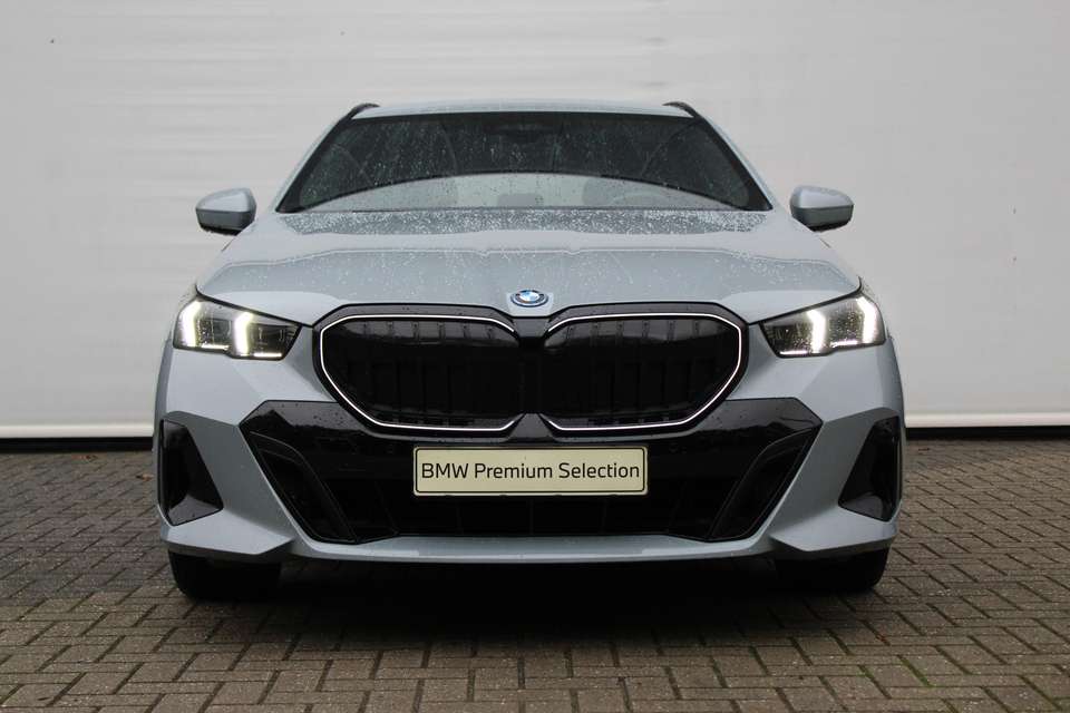 BMW 550 - Imagem 2