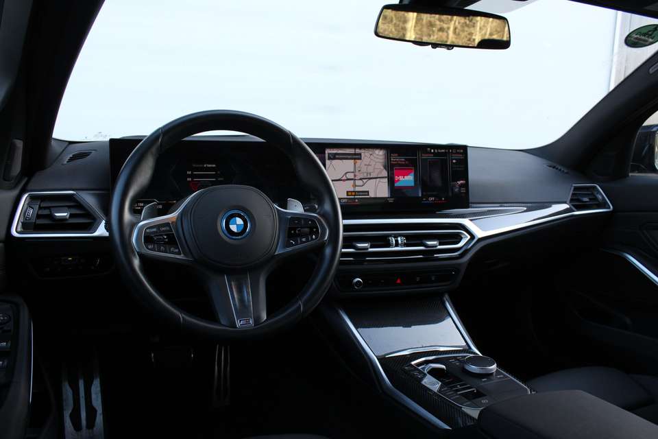 BMW 320 - Imagem 12