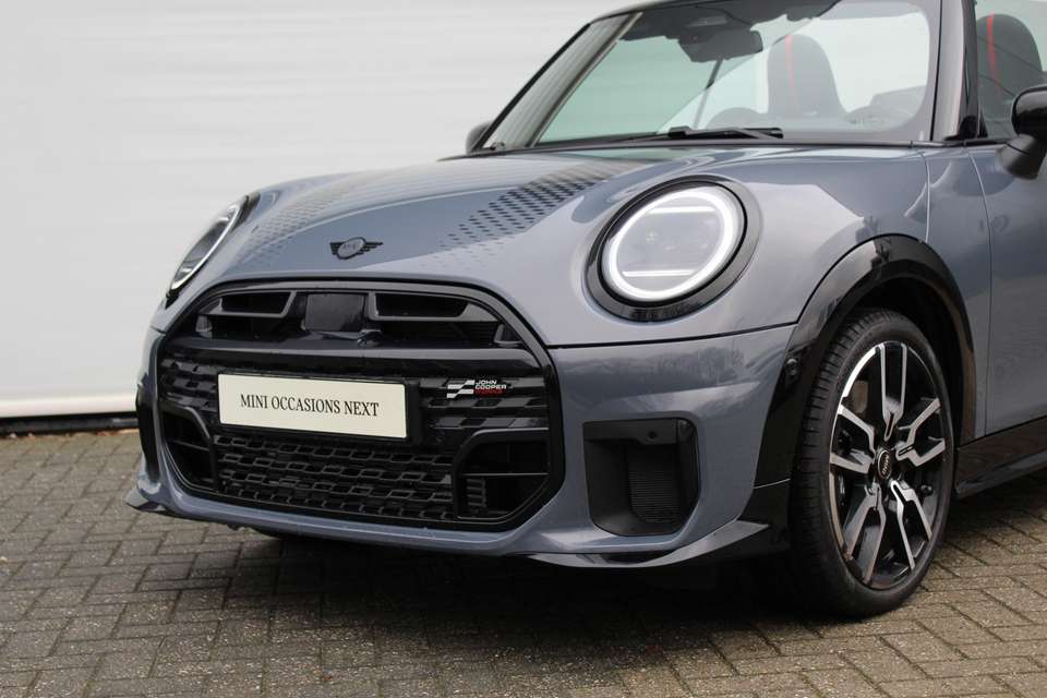 MINI Cooper C Cabrio - Imagem 9